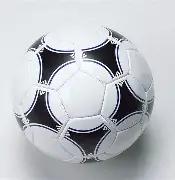 乌克兰拳王,乌西克成功,卫冕重量级,新葡京,新葡京app,新葡京娱乐,新普京赌场