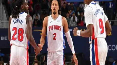 三天激战连胜+4，头名采列对决炙热雷都米，激情碰撞一触即发！